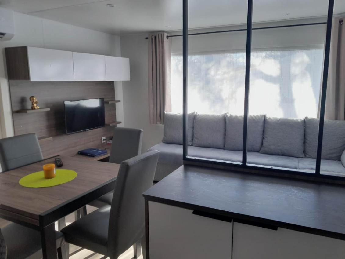 Mobil-Home Oliviers 1 فالراس بلاج المظهر الخارجي الصورة