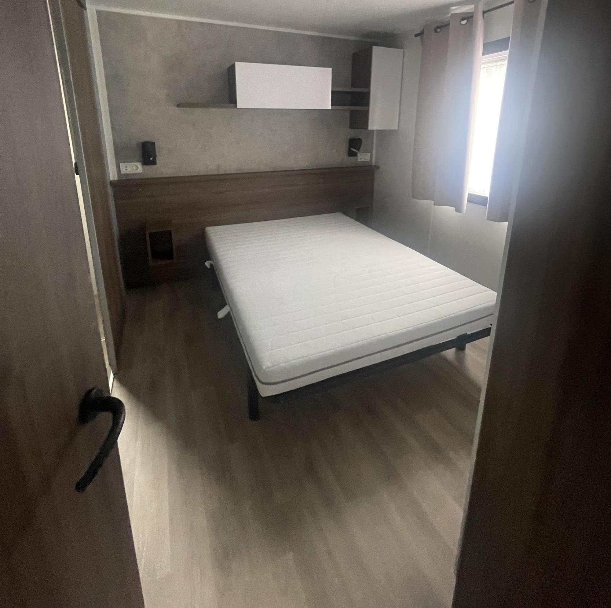 Mobil-Home Oliviers 1 فالراس بلاج المظهر الخارجي الصورة